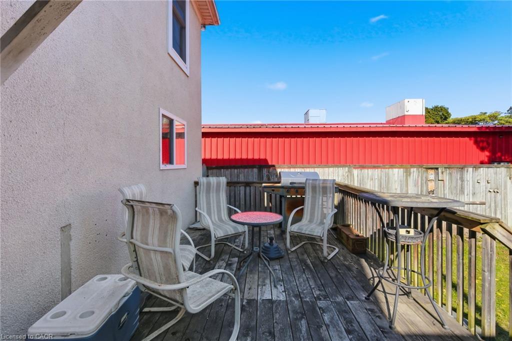 132 1/2 Lake Street, St. Catharines, ON - Outdoor With Deck Patio Veranda With Exterior