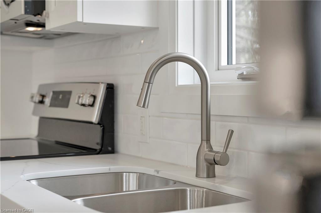 3-7 Hillside Drive, Kitchener, ON - Indoor Photo Showing Kitchen With Double Sink