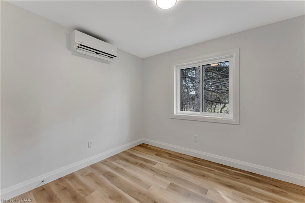 3-7 Hillside Drive, Kitchener, ON - Indoor Photo Showing Other Room