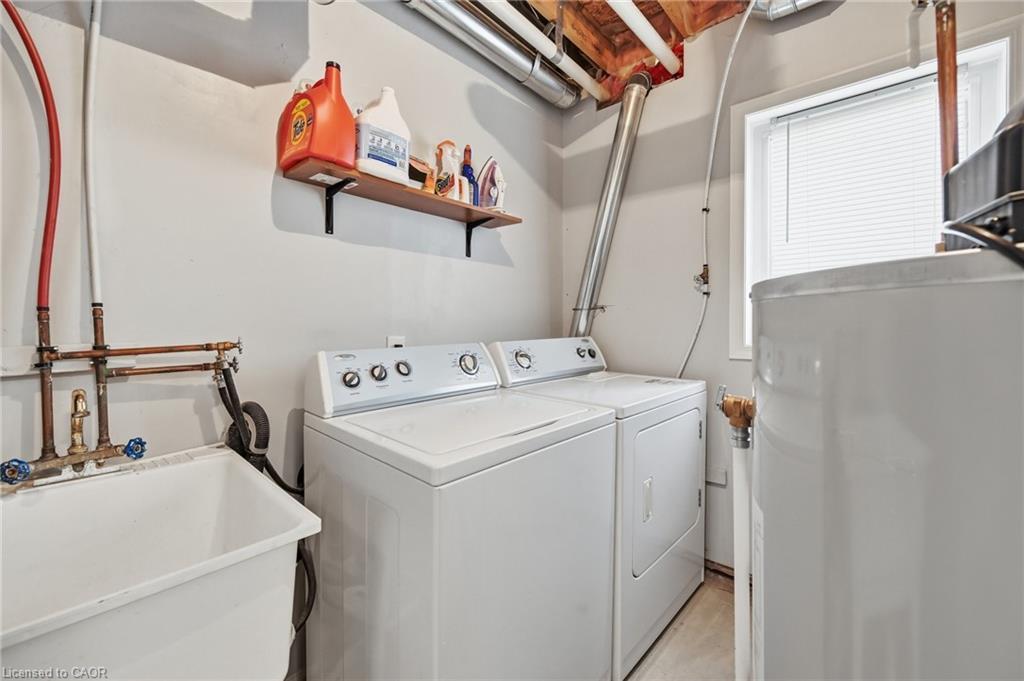 45-470 Beach Boulevard, Hamilton, ON - Indoor Photo Showing Laundry Room