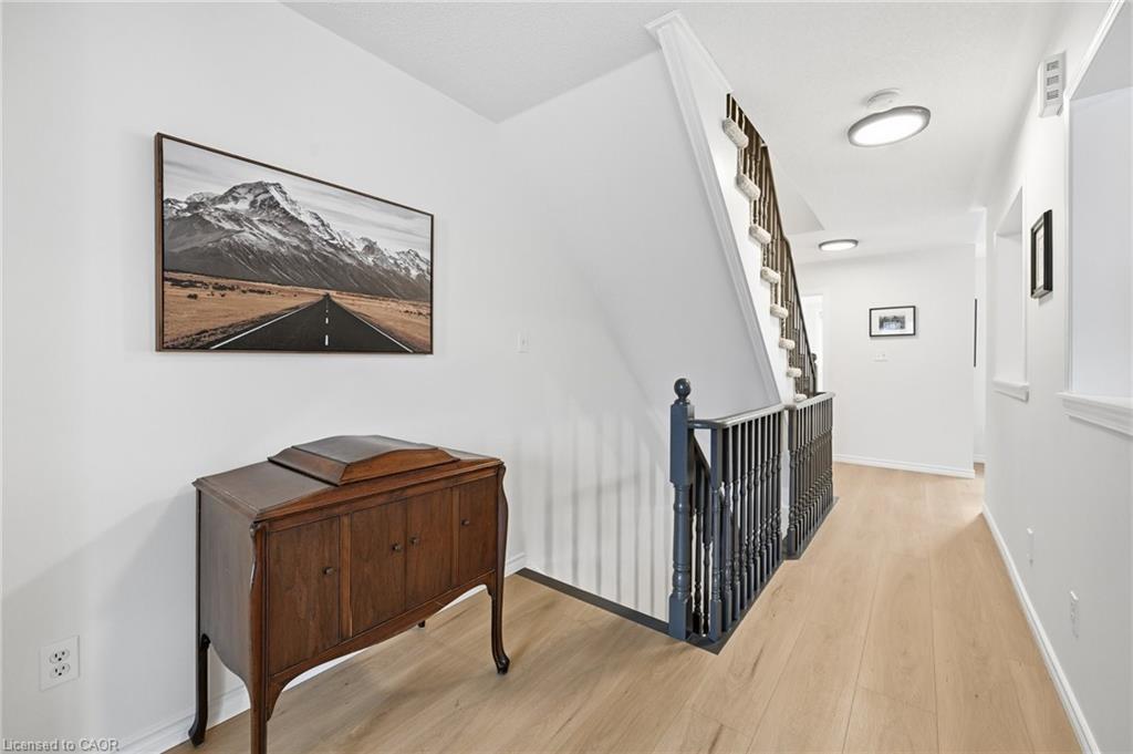 45-470 Beach Boulevard, Hamilton, ON - Indoor Photo Showing Other Room