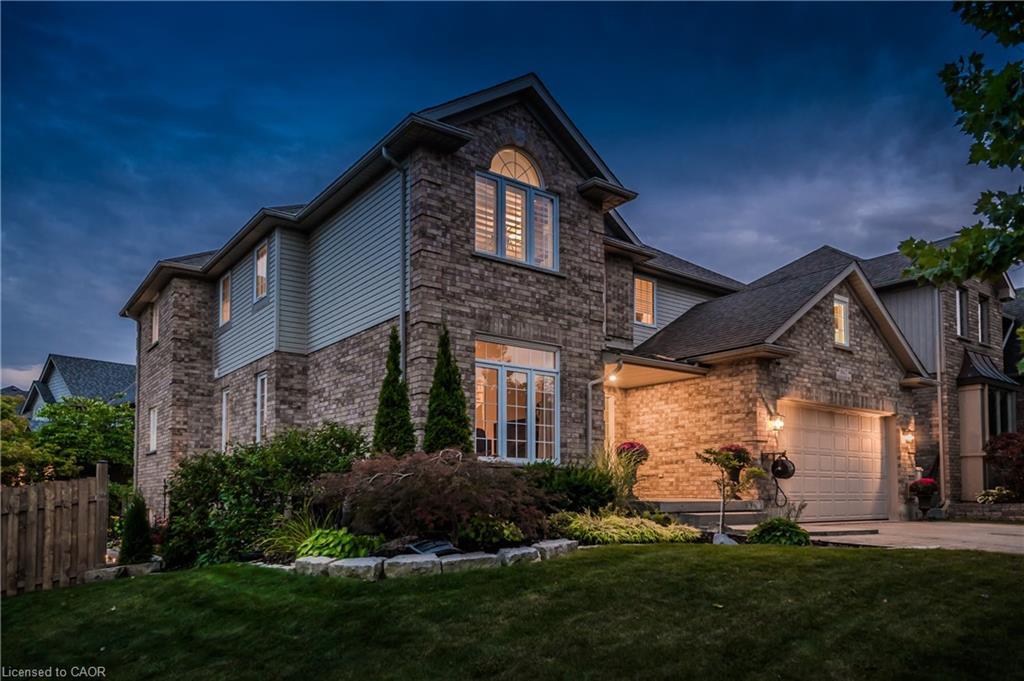 867 Creekside Drive, Waterloo, ON - Outdoor