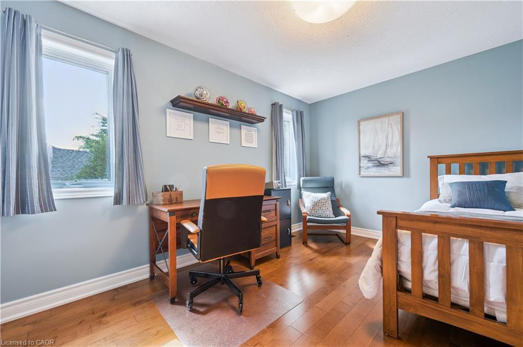 867 Creekside Drive, Waterloo, ON - Indoor Photo Showing Bedroom