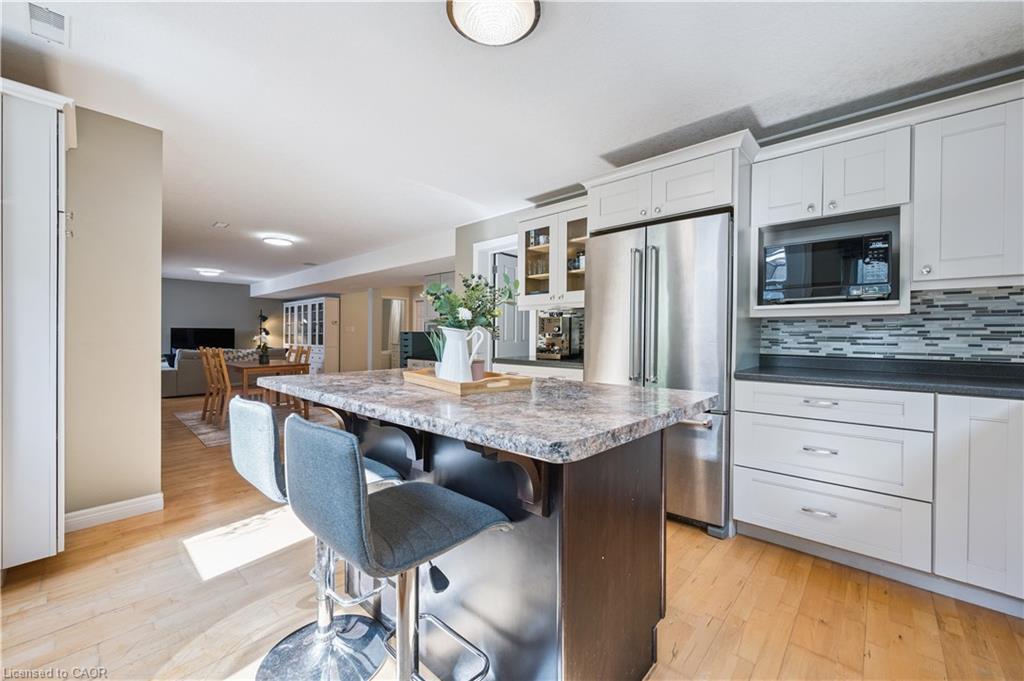 867 Creekside Drive, Waterloo, ON - Indoor Photo Showing Other Room