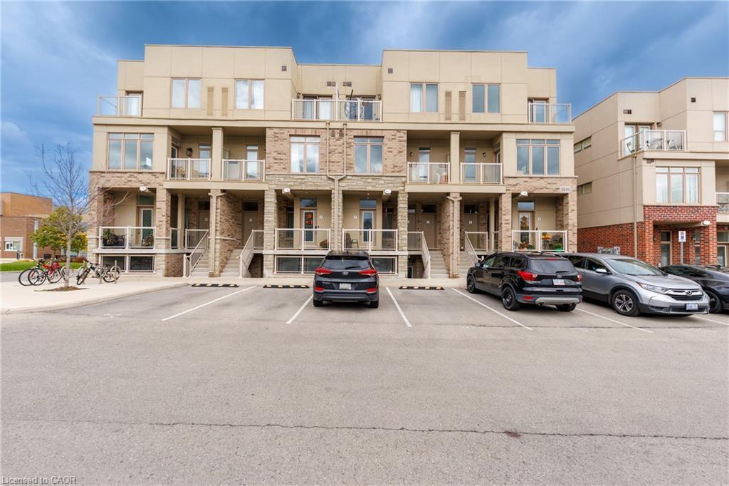 7-5016 Serena Drive, Beamsville, ON - Outdoor With Balcony With Facade