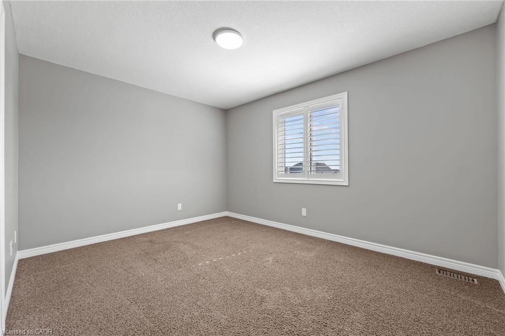 561 Thomas Slee Drive, Kitchener, ON - Indoor Photo Showing Other Room