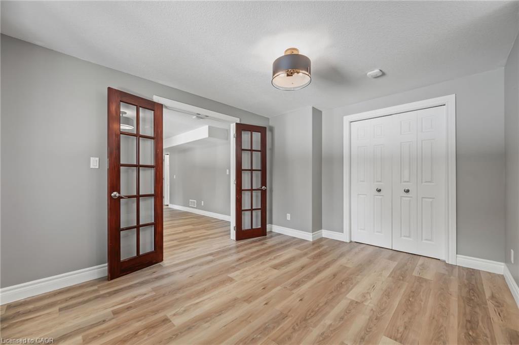 561 Thomas Slee Drive, Kitchener, ON - Indoor Photo Showing Other Room