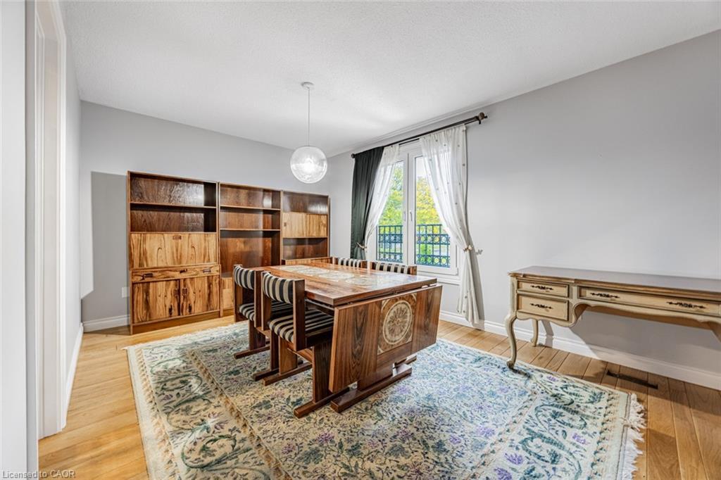 3465 Rubens Court, Burlington, ON - Indoor