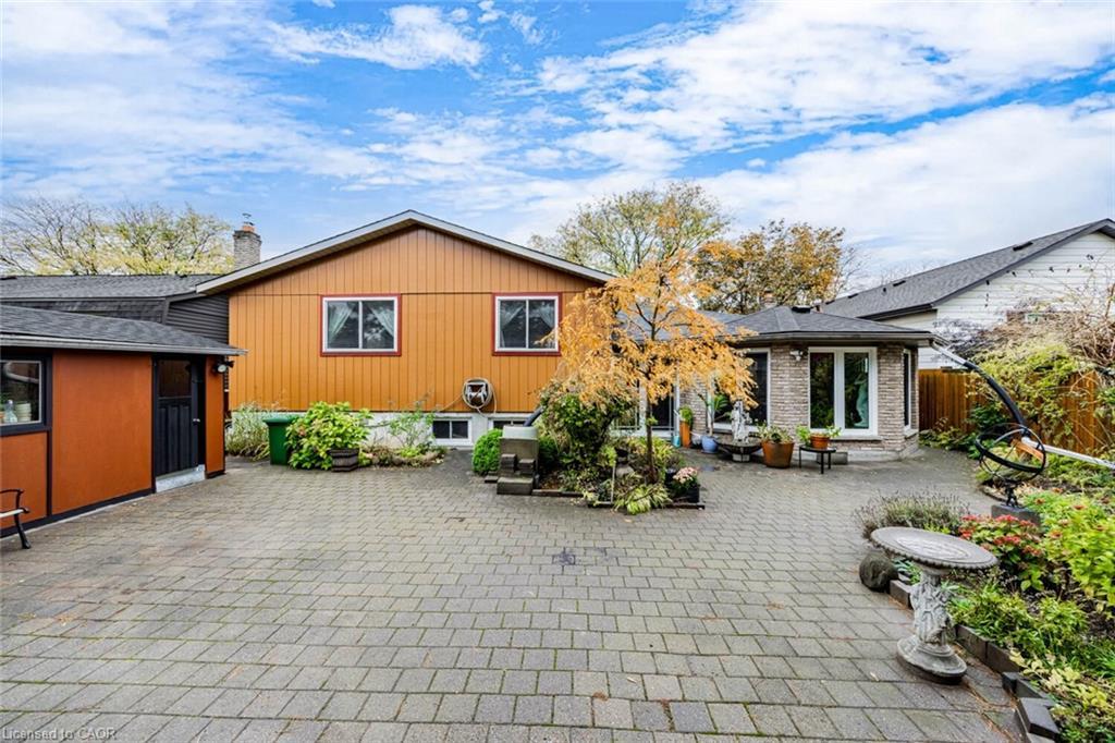 3465 Rubens Court, Burlington, ON - Outdoor