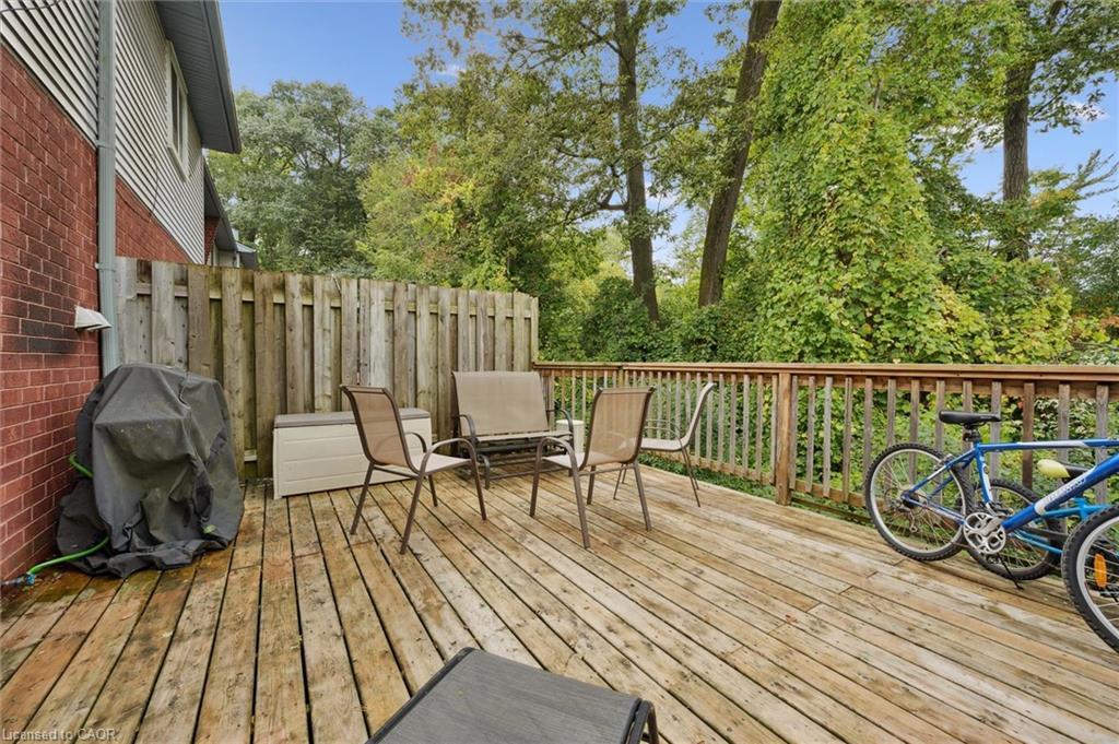 41-219 Kingswood Drive, Kitchener, ON - Outdoor With Deck Patio Veranda With Exterior