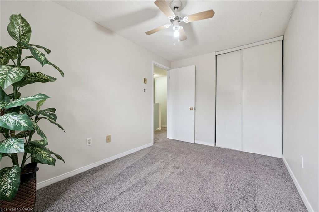 41-219 Kingswood Drive, Kitchener, ON - Indoor Photo Showing Other Room