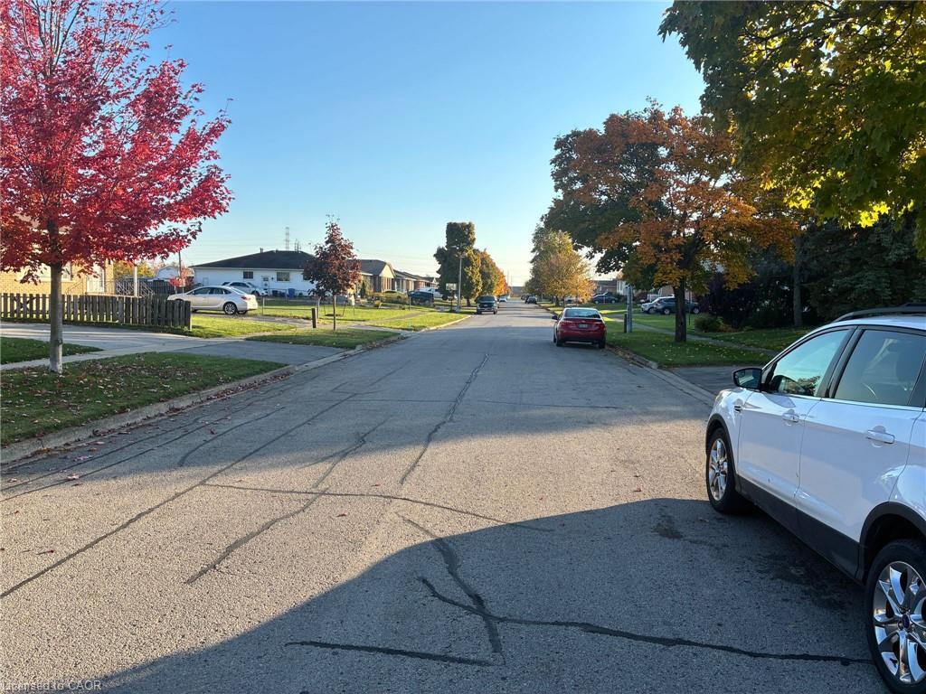 Bsmt-40 Marc Boulevard, Welland, ON - Outdoor