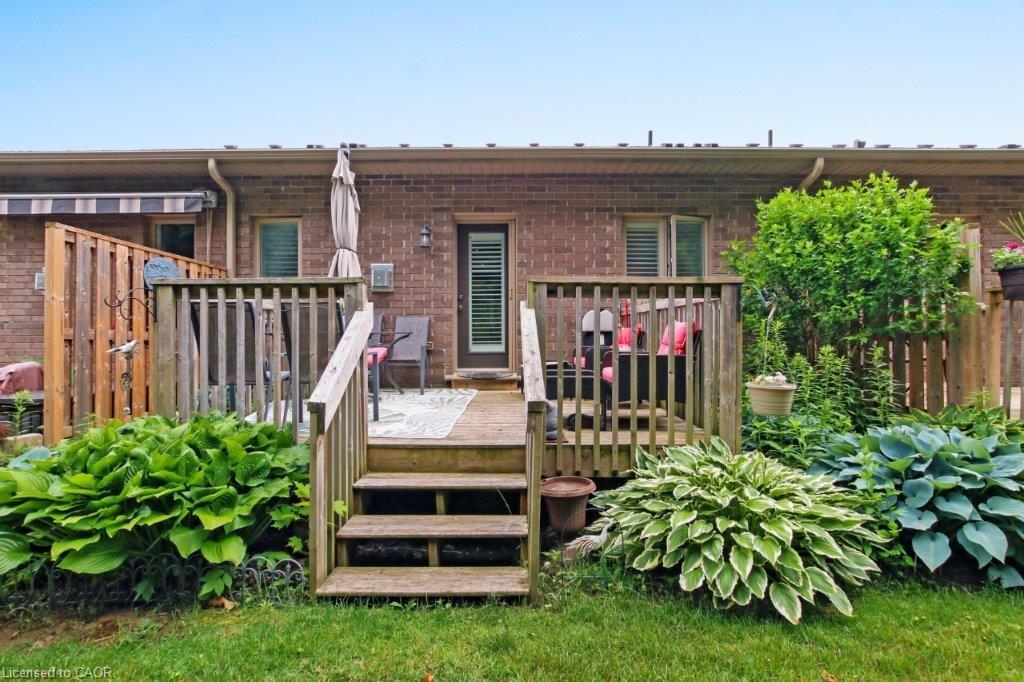 6-194 Donly Drive S, Simcoe, ON - Outdoor With Deck Patio Veranda
