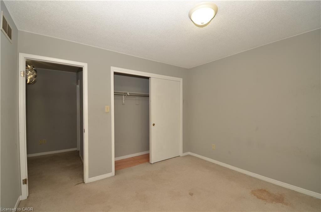 25 Devine Crescent, Thorold, ON - Indoor Photo Showing Other Room