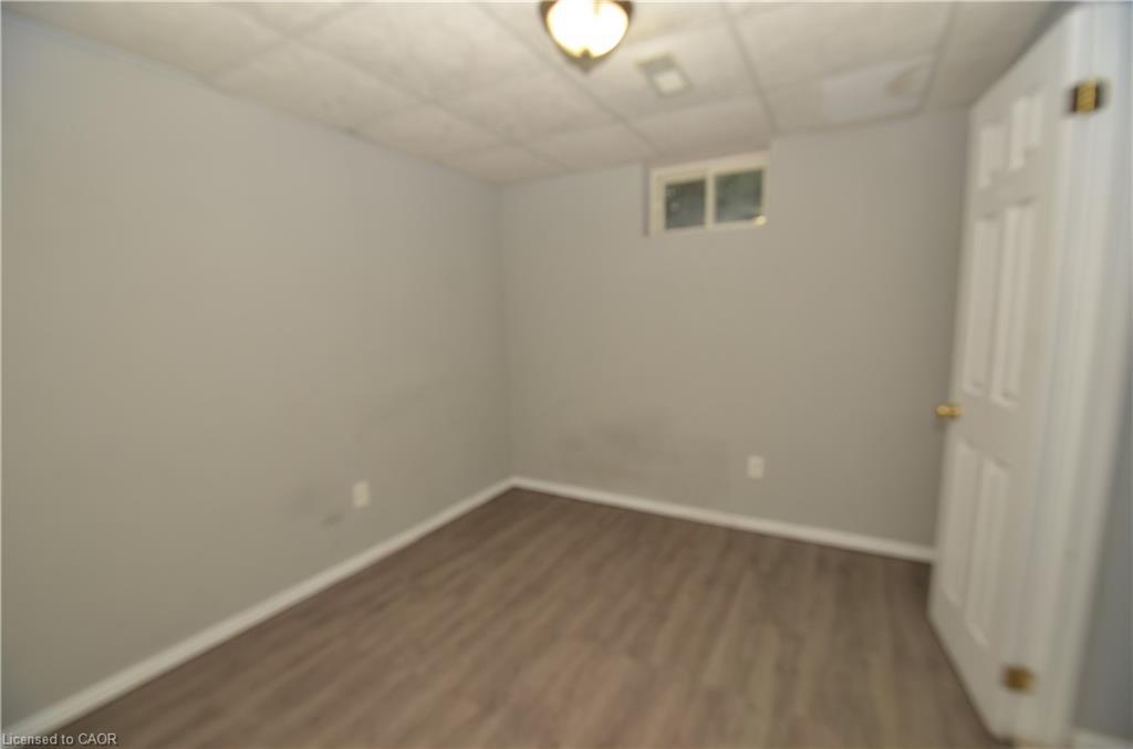 25 Devine Crescent, Thorold, ON - Indoor Photo Showing Other Room