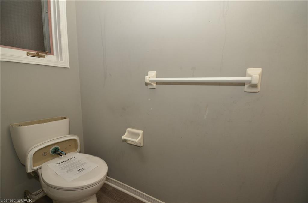 25 Devine Crescent, Thorold, ON - Indoor Photo Showing Bathroom