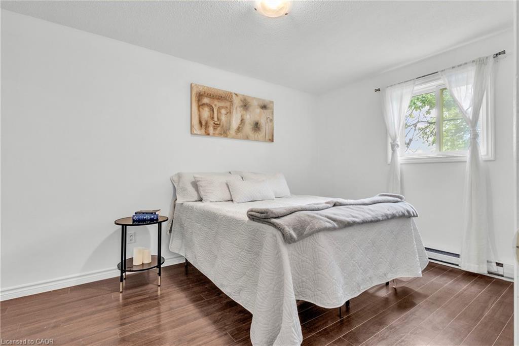 7-119 Cedar Street S, Kitchener, ON - Indoor Photo Showing Bedroom