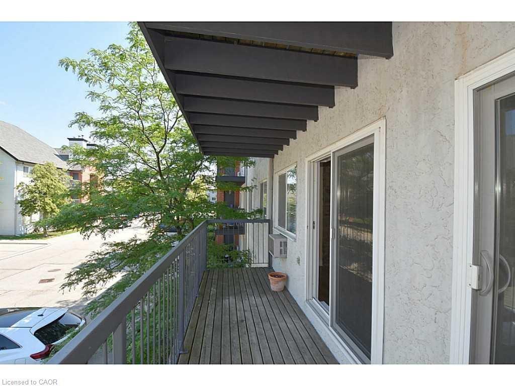 821-1450 Glen Abbey Gate, Oakville, ON - Outdoor With Exterior