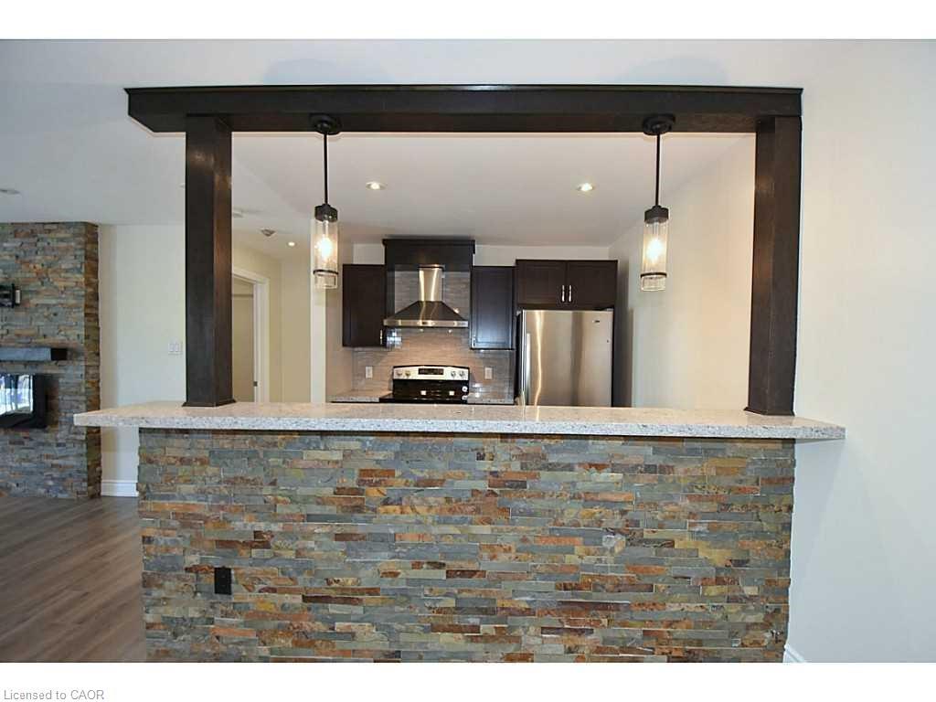 821-1450 Glen Abbey Gate, Oakville, ON - Indoor Photo Showing Kitchen