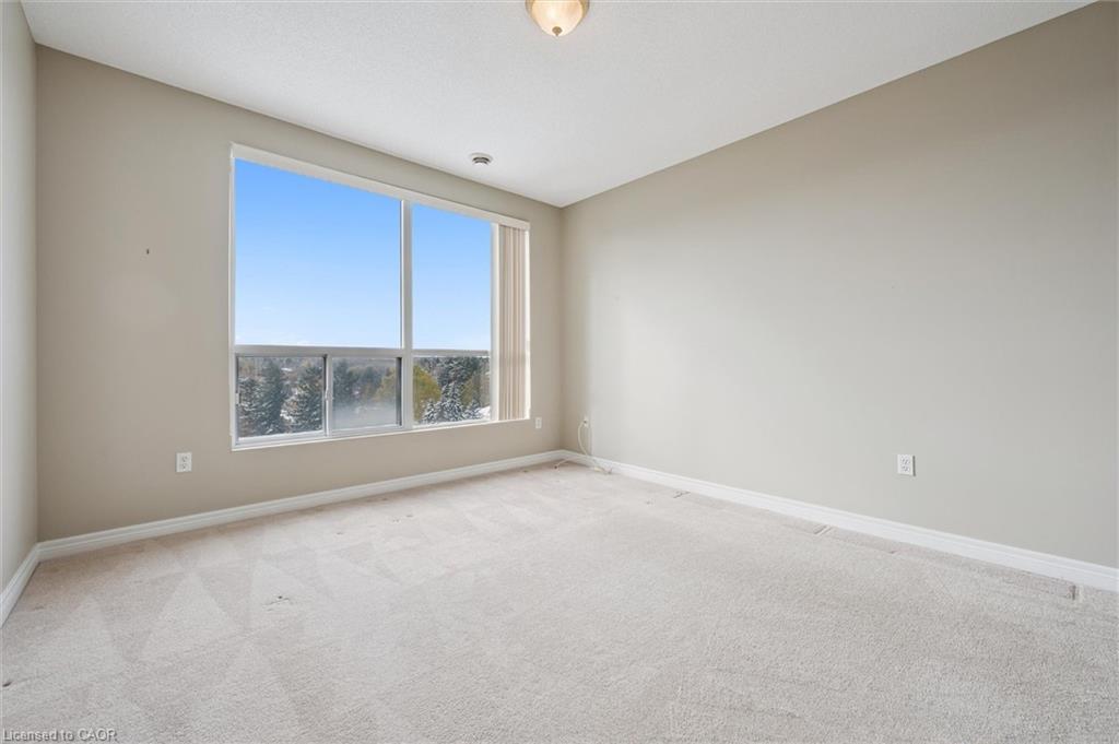 706-255 Keats Way, Waterloo, ON - Indoor Photo Showing Other Room