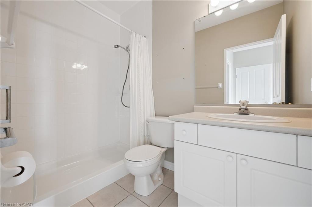 706-255 Keats Way, Waterloo, ON - Indoor Photo Showing Bathroom
