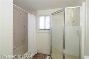 545 Chesapeake Crescent, Waterloo, ON - Indoor Photo Showing Bathroom