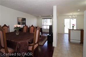 545 Chesapeake Crescent, Waterloo, ON - Indoor Photo Showing Dining Room