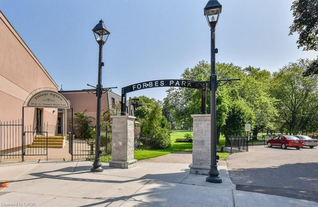 22-350 River Road, Cambridge, ON - Outdoor