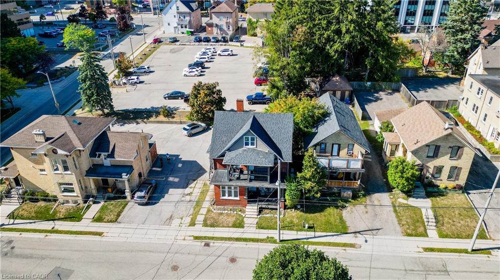 94 Scott Street, Kitchener, ON - Outdoor With Facade