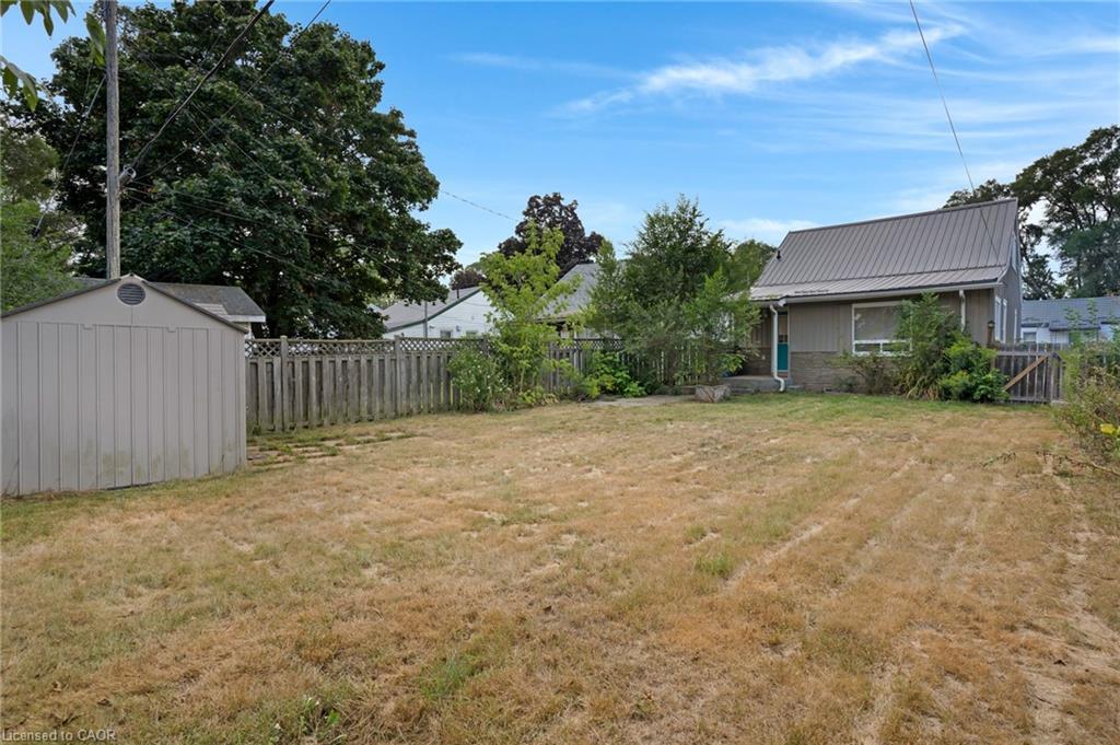 50 Sixth Avenue, Brantford, ON - Outdoor