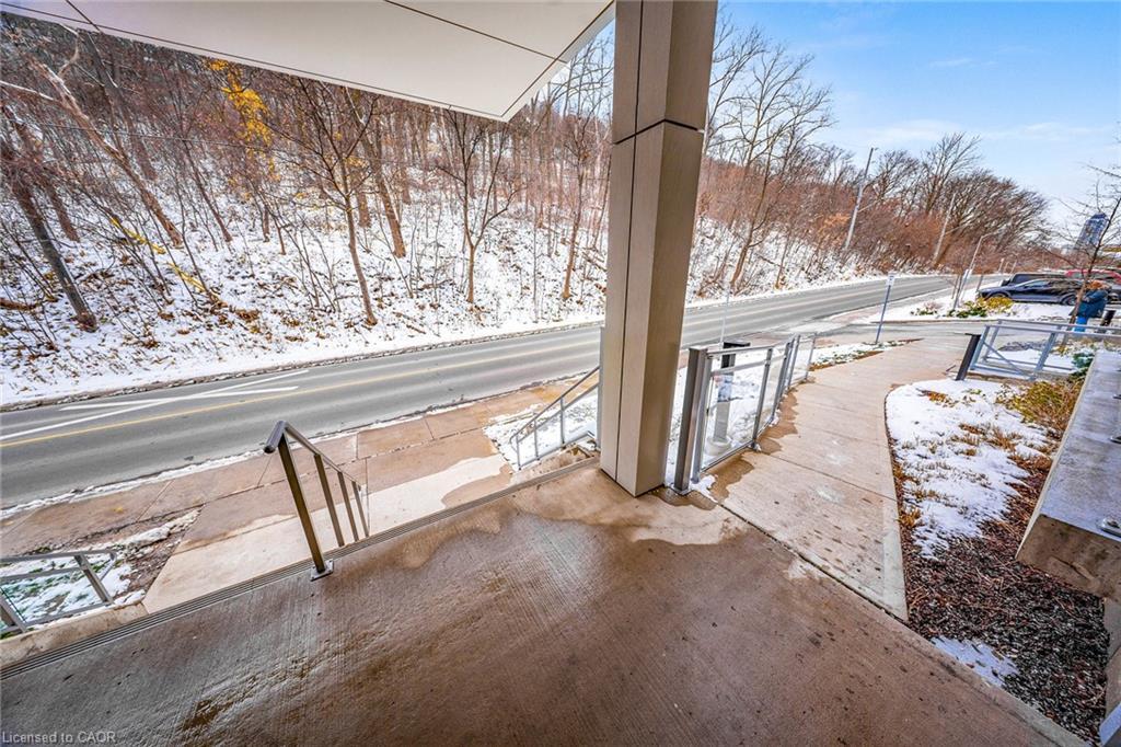 502-479 Charlton Avenue E, Hamilton, ON - Outdoor