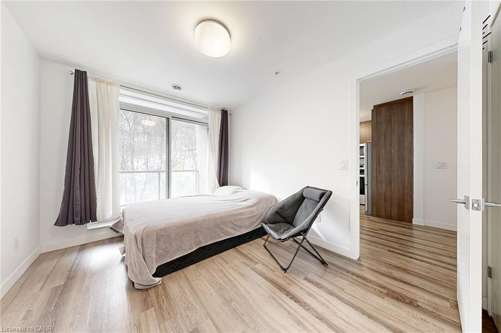 502-479 Charlton Avenue E, Hamilton, ON - Indoor Photo Showing Bedroom