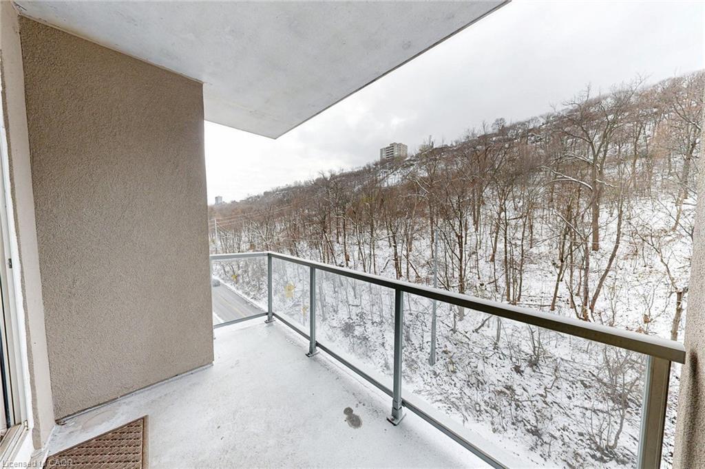 502-479 Charlton Avenue E, Hamilton, ON - Outdoor With Balcony With Exterior