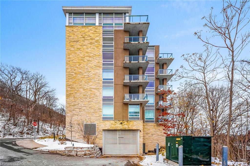 502-479 Charlton Avenue E, Hamilton, ON - Outdoor With Balcony