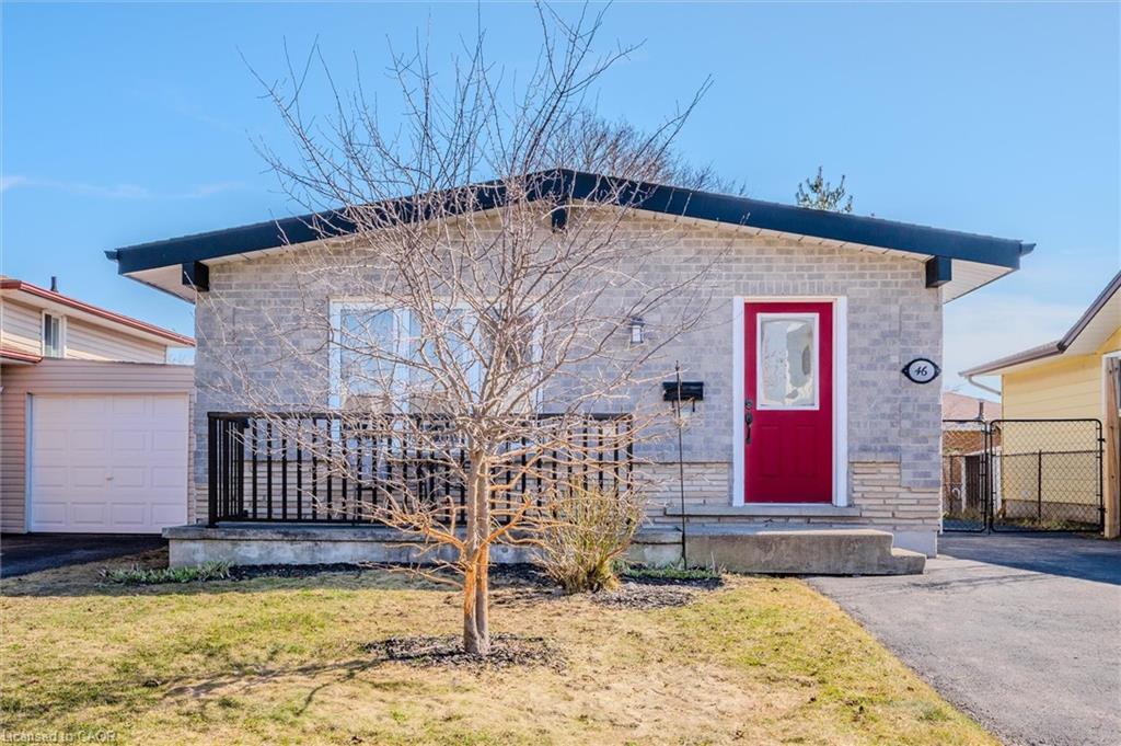 46 Roberts Crescent, Kitchener, ON - Outdoor