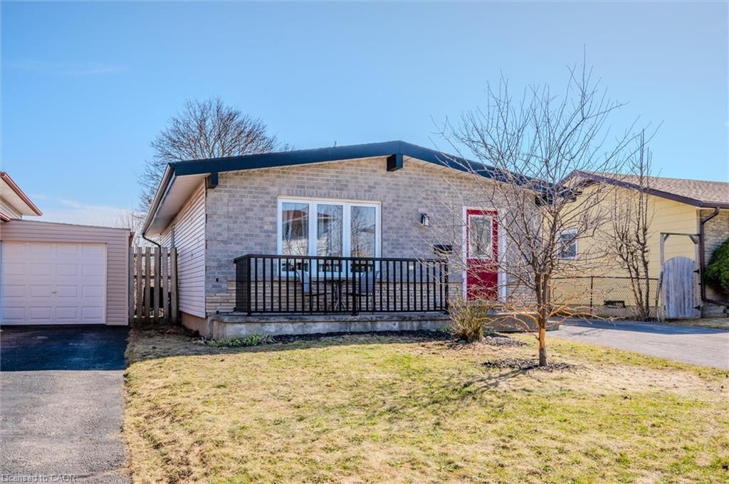 46 Roberts Crescent, Kitchener, ON - Outdoor With Deck Patio Veranda