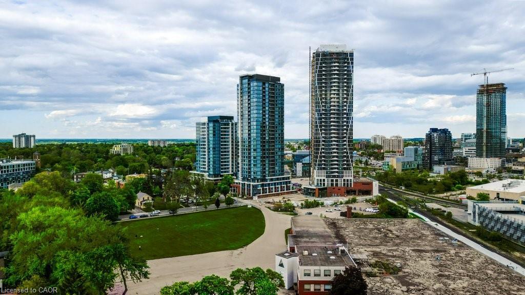 1001-15 Wellington Street S, Kitchener, ON - Outdoor With View