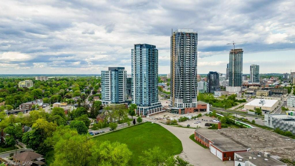 1001-15 Wellington Street S, Kitchener, ON - Outdoor With View