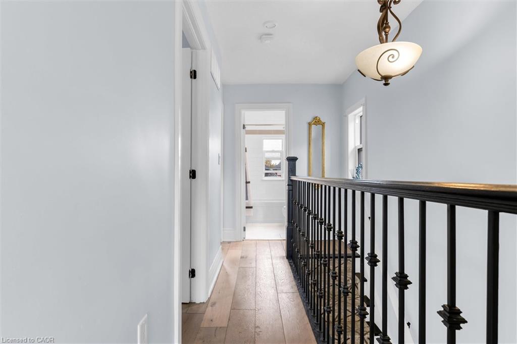 163 Leinster Avenue N, Hamilton, ON - Indoor Photo Showing Other Room