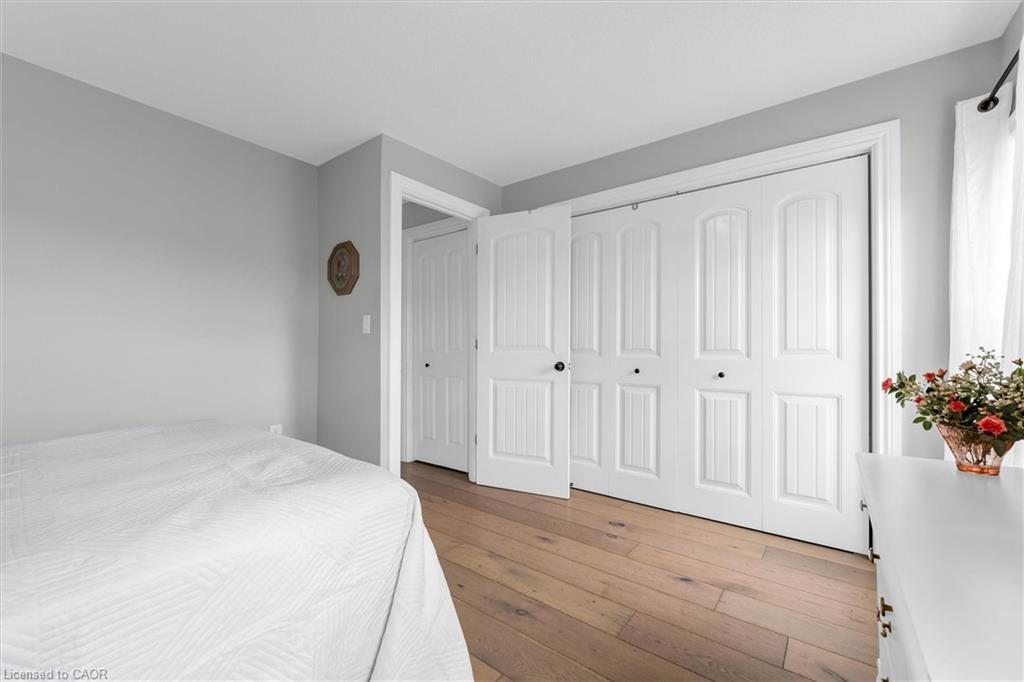 163 Leinster Avenue N, Hamilton, ON - Indoor Photo Showing Bedroom