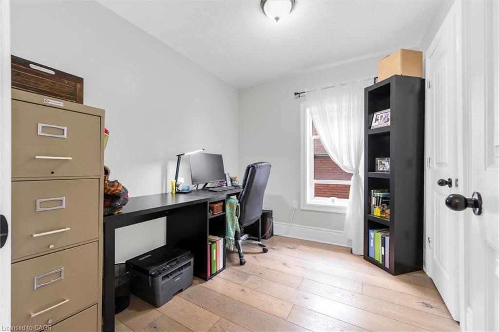163 Leinster Avenue N, Hamilton, ON - Indoor Photo Showing Office
