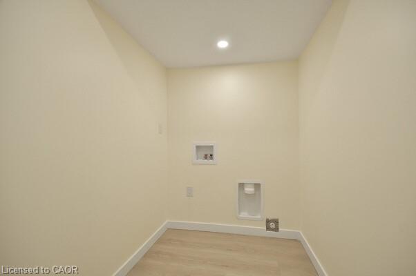 30 Grenadier Road, Cambridge, ON - Indoor Photo Showing Other Room