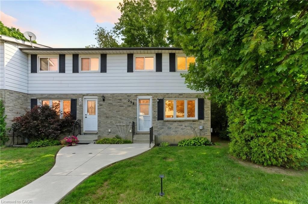 U6-258 Richardson Drive, Port Dover, ON - Outdoor With Facade