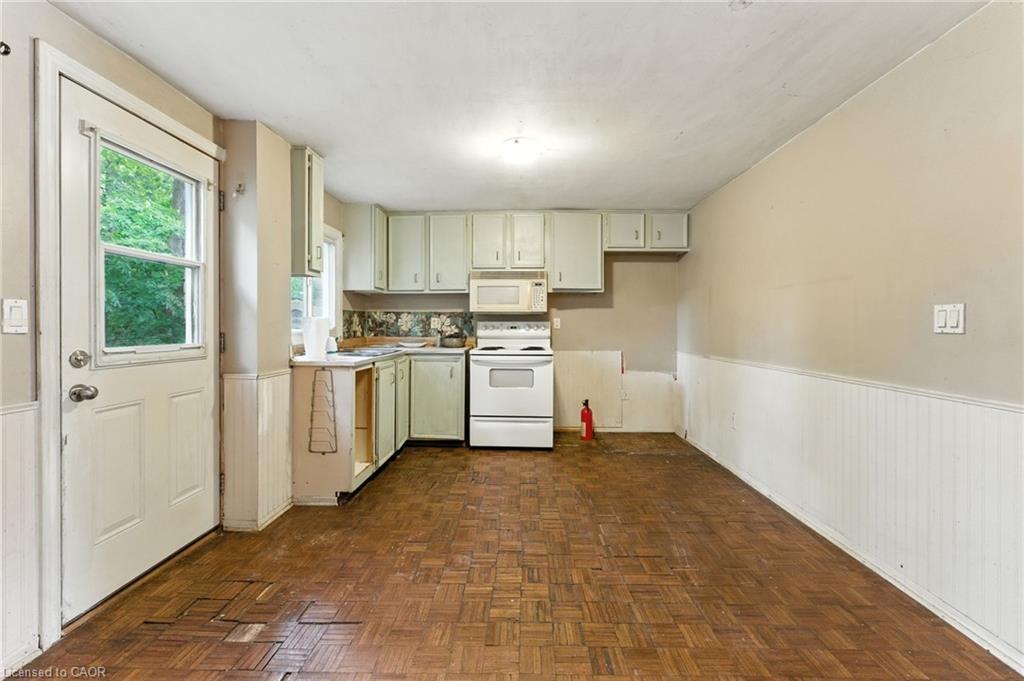 U6-258 Richardson Drive, Port Dover, ON - Indoor Photo Showing Kitchen