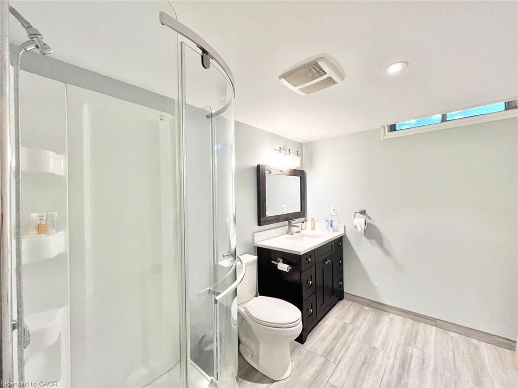 8-279 Sandowne Drive, Waterloo, ON - Indoor Photo Showing Bathroom