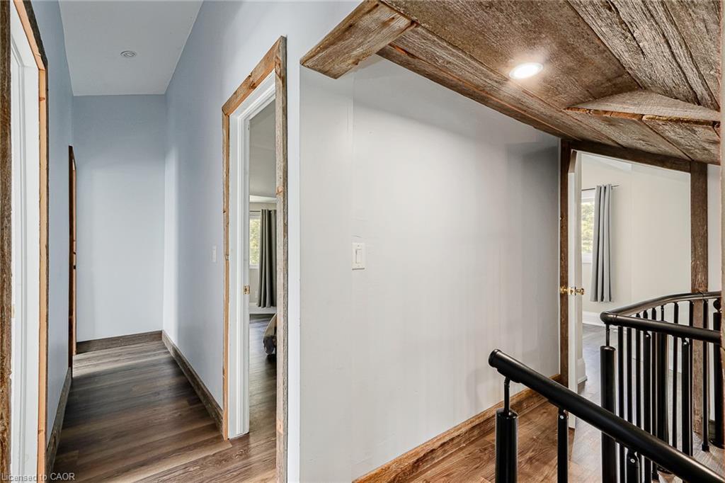 112 Nordic Road, Ravenna, ON - Indoor Photo Showing Other Room