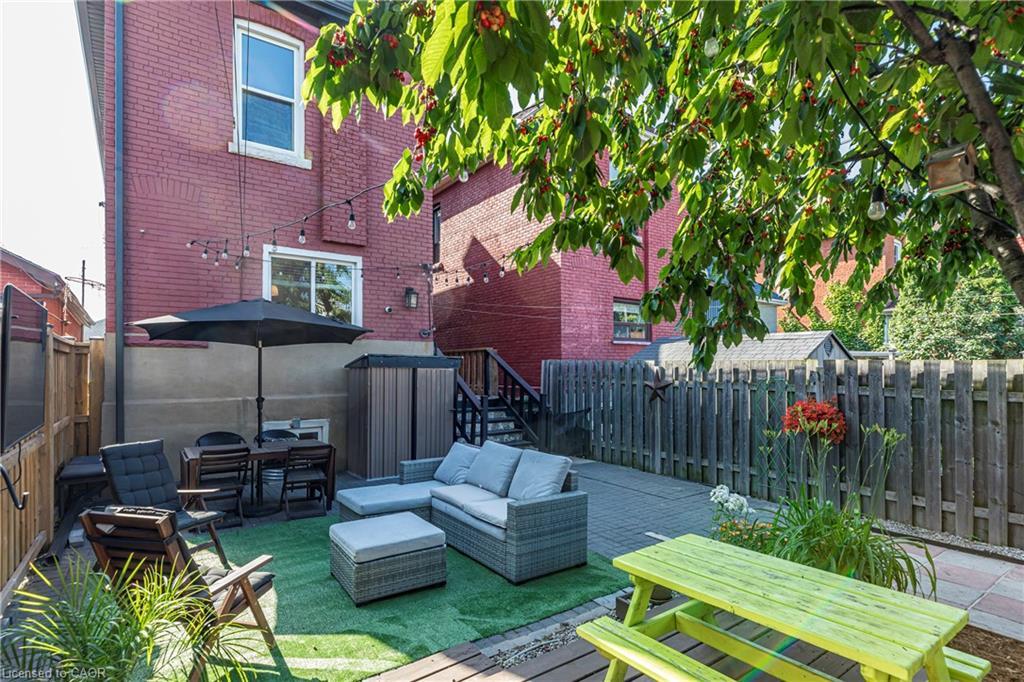 189 West Avenue N, Hamilton, ON - Outdoor With Deck Patio Veranda With Exterior