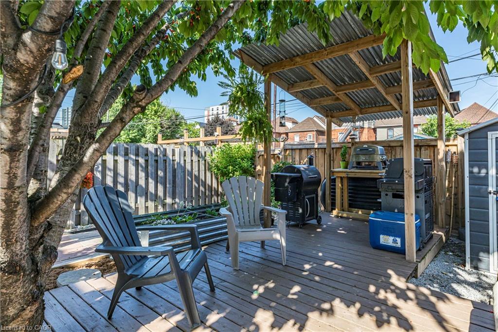 189 West Avenue N, Hamilton, ON - Outdoor With Deck Patio Veranda