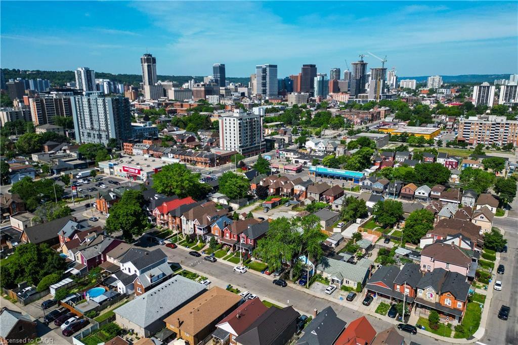 189 West Avenue N, Hamilton, ON - Outdoor With View