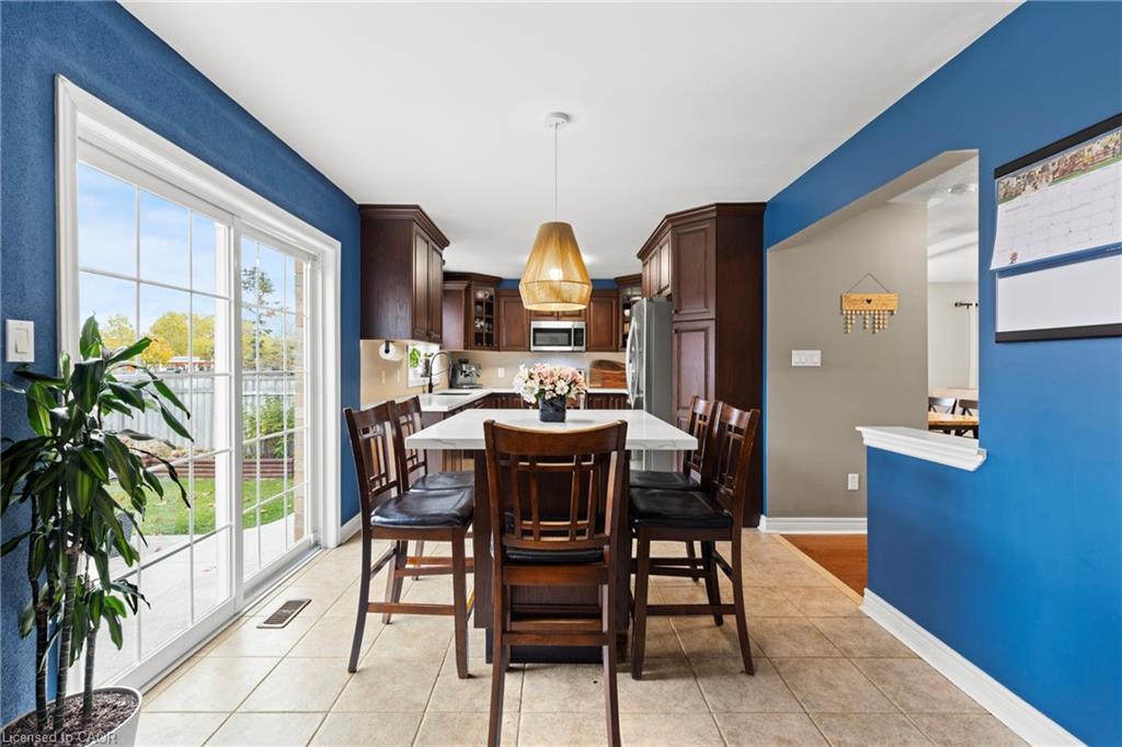 257 Wright Crescent, Niagara-On-The-Lake, ON - Indoor Photo Showing Dining Room
